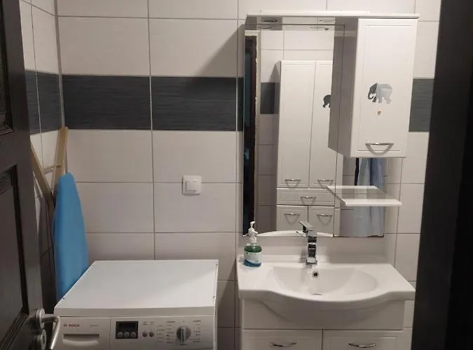 Holiday home Jani Vendeghaz Ground Floor & Apartman *