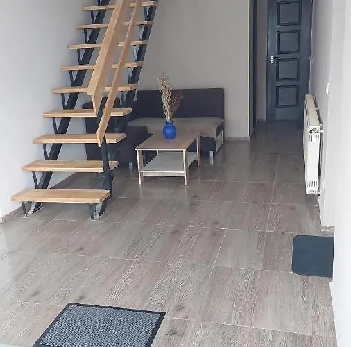 Jani Vendeghaz Ground Floor & Apartman Holiday home