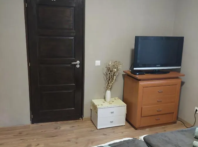 Jani Vendeghaz Ground Floor & Apartman